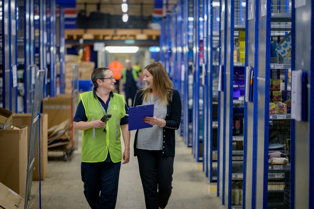 responsable-etablissement-marchand-management-equipe
