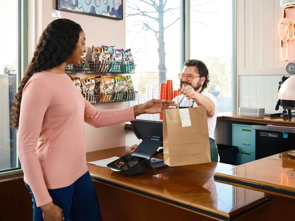 encaissement-hote-de-caisse-supermarche